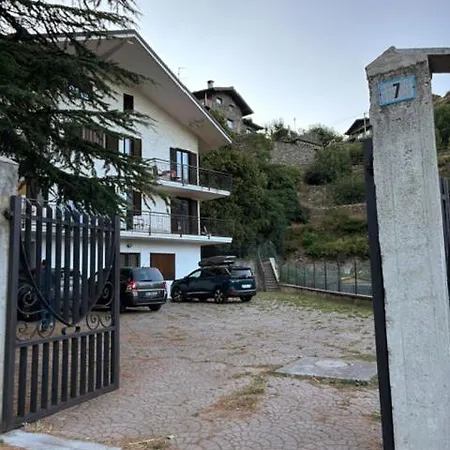 Casa Con Vista A Gravere
