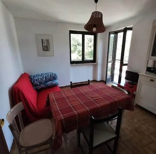 Casa Con Vista A Appartamento *